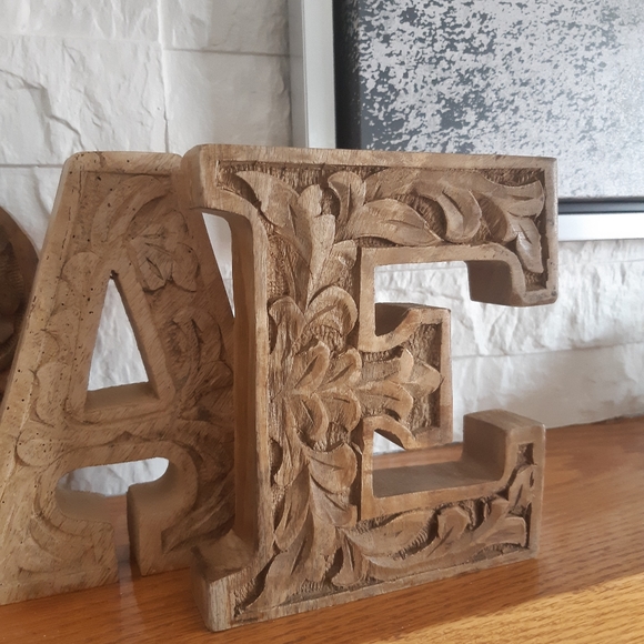 3 Wooden Letters Engraved Design - Picture 5 of 5